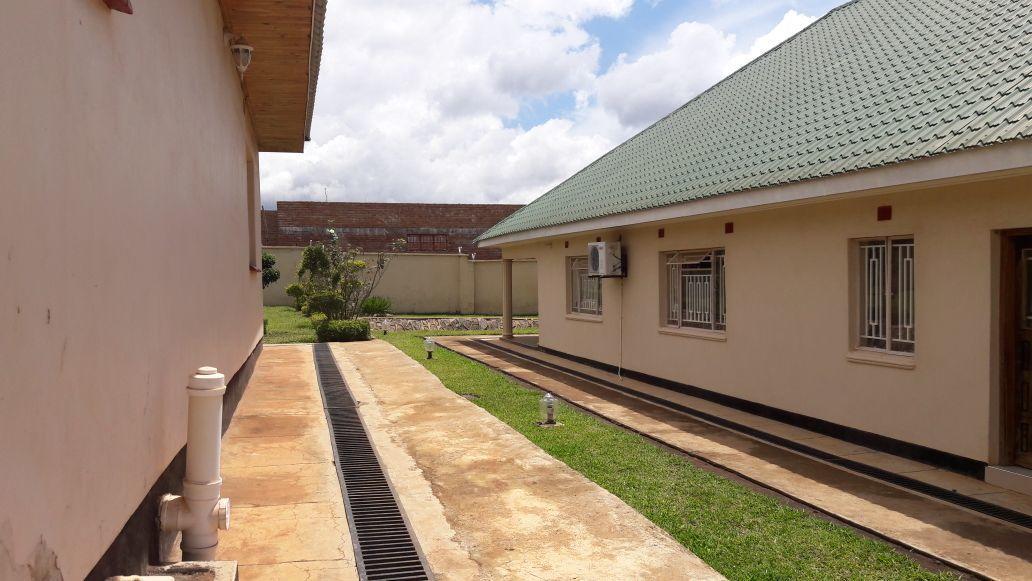 Emmaculate Lodge Mzuzu Buitenkant foto